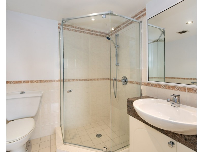 22/1 Goodwin Street, Kangaroo Point QLD 4169