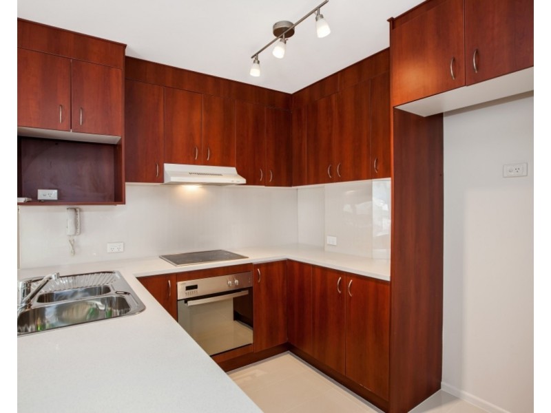 123 Main Street, Kangaroo Point QLD 4169