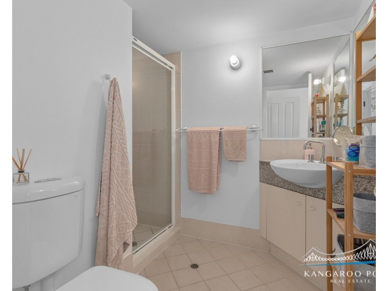 236 River Terrace, Kangaroo Point QLD 4169