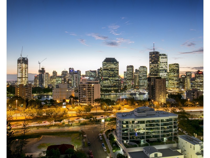 42 Ferry Street, Kangaroo Point QLD 4169