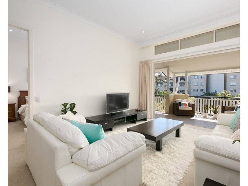 88 Lockerbie Street, Kangaroo Point QLD 4169