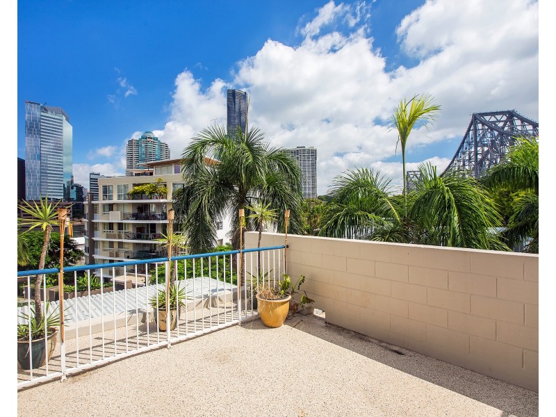 18/123 Main Street, Kangaroo Point QLD 4169