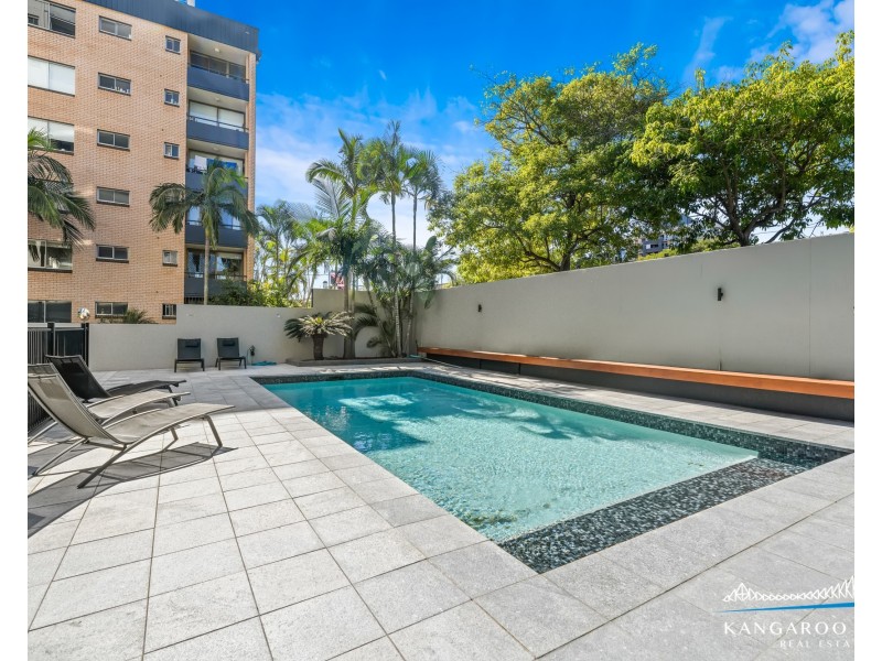 10/245 Main Street, Kangaroo Point QLD 4169