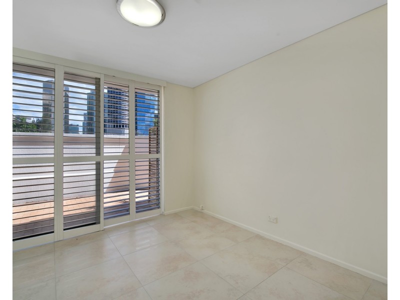 16 Bright Street, Kangaroo Point QLD 4169