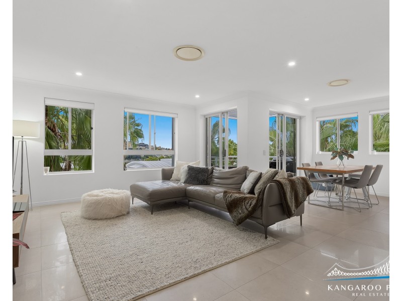 56 Wharf Street, Kangaroo Point QLD 4169