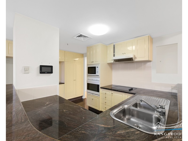 72/8 Goodwin Street, Kangaroo Point QLD 4169