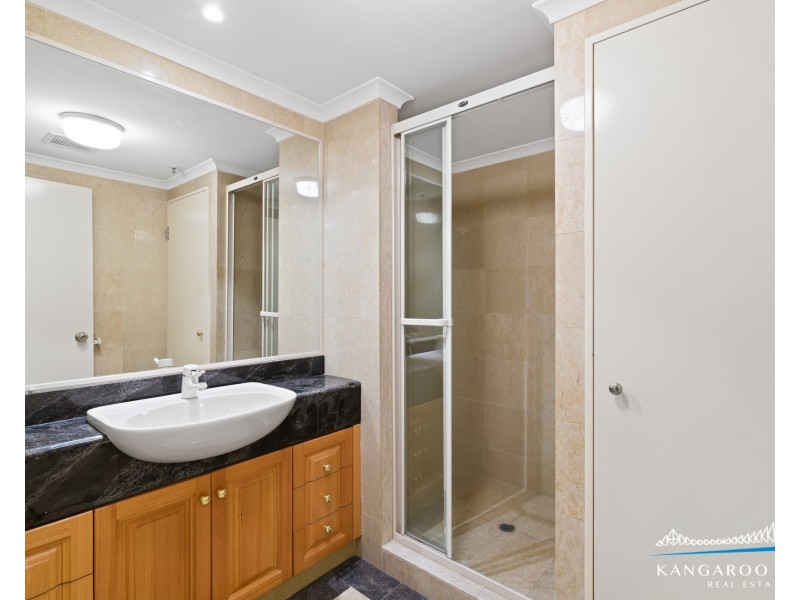 72/8 Goodwin Street, Kangaroo Point QLD 4169
