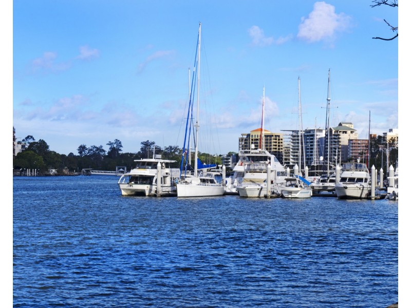 48 Rotherham Street, Kangaroo Point QLD 4169
