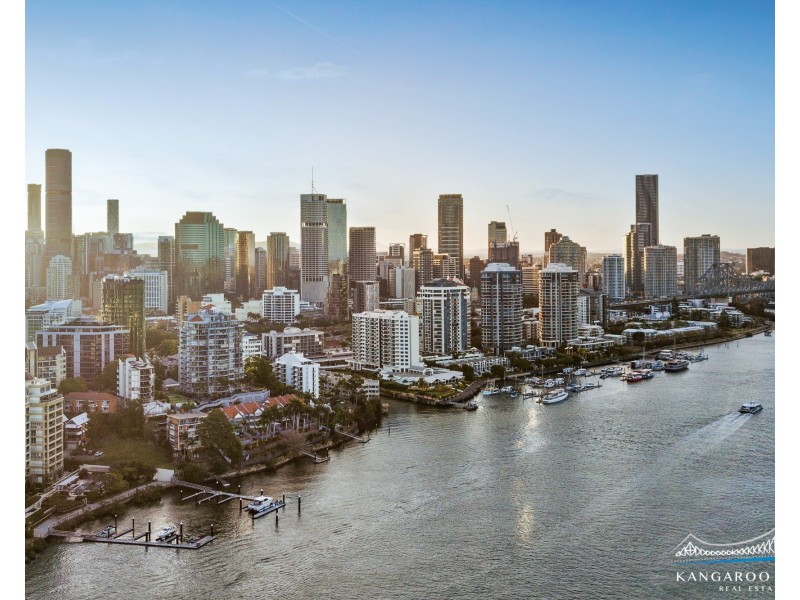 2 Goodwin Street, Kangaroo Point QLD 4169