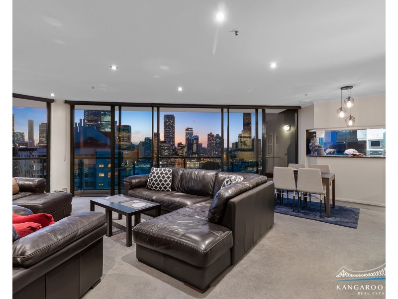 2 Goodwin Street, Kangaroo Point QLD 4169