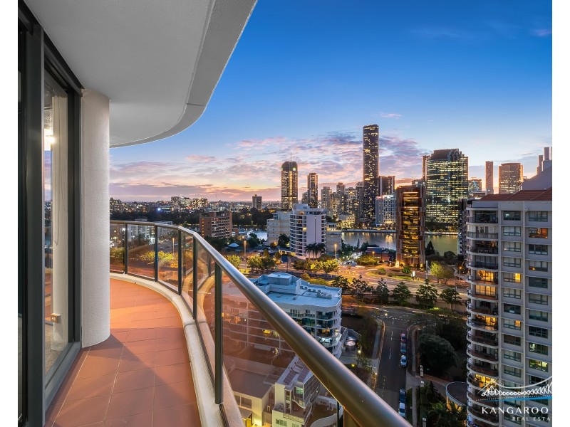 2 Goodwin Street, Kangaroo Point QLD 4169