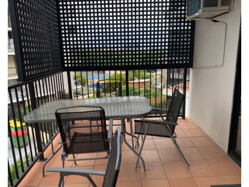 75 Thorn Street, Kangaroo Point QLD 4169