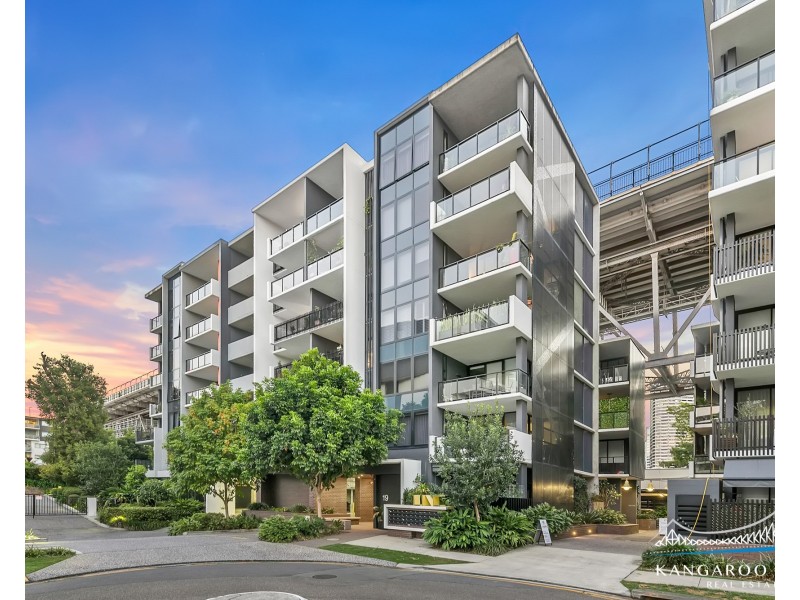 19 Anderson Street, Kangaroo Point QLD 4169