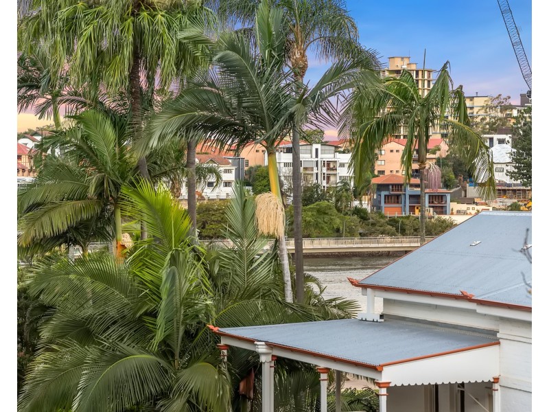 19 Anderson Street, Kangaroo Point QLD 4169