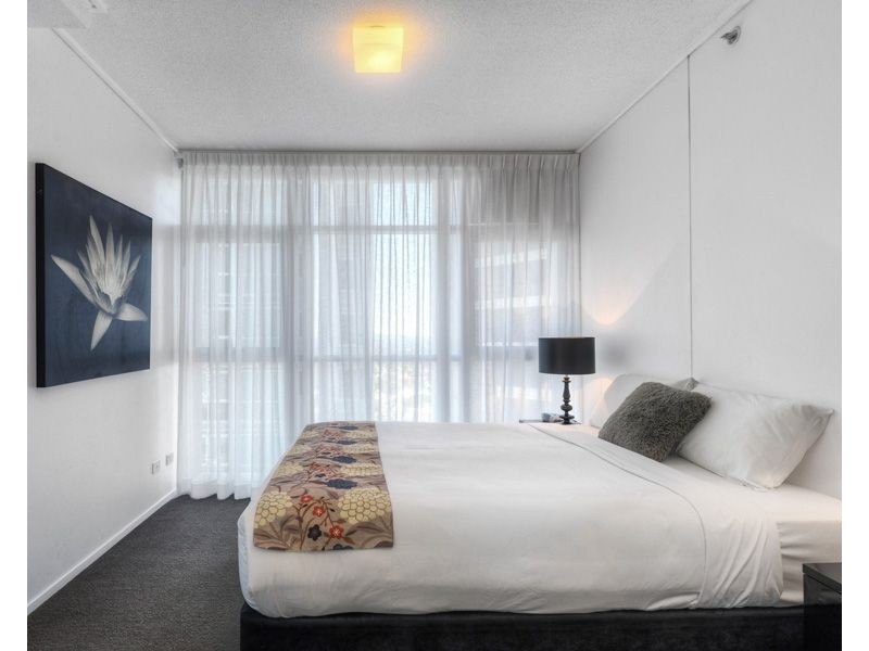 30 Macrossan Street, Brisbane City QLD 4000