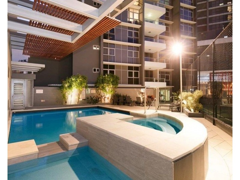 30 Macrossan Street, Brisbane City QLD 4000