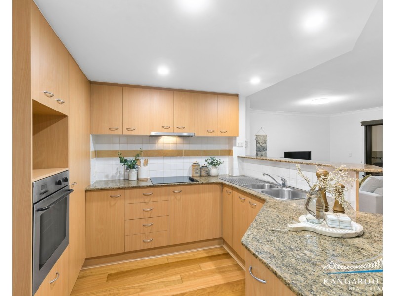 19/64 Lambert Street, Kangaroo Point QLD 4169