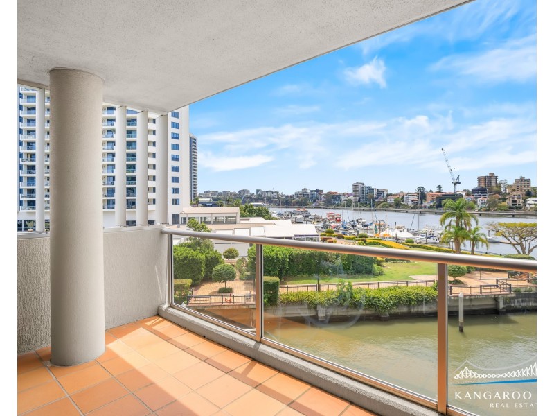 42/78 Cairns Street, Kangaroo Point QLD 4169