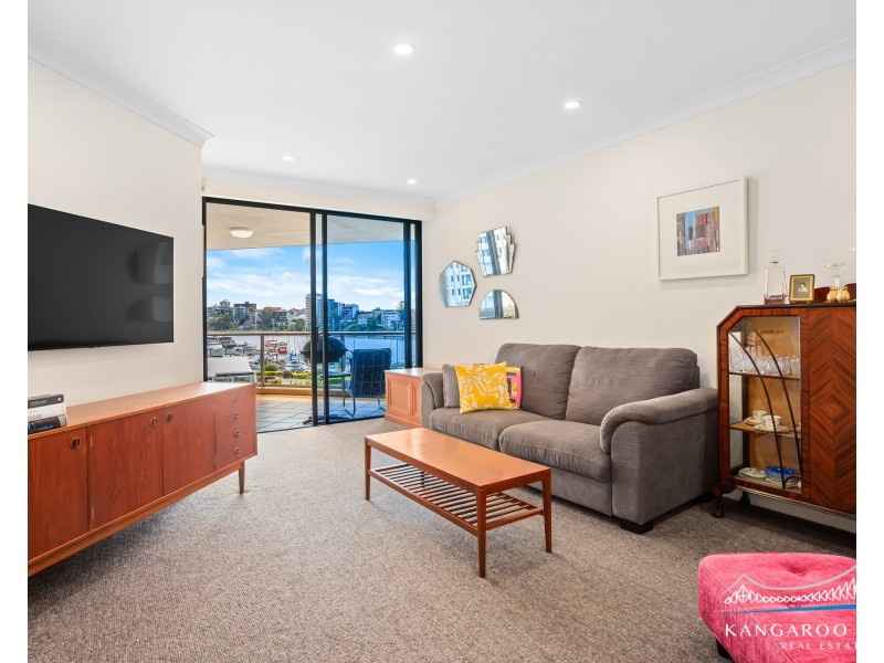 42/78 Cairns Street, Kangaroo Point QLD 4169
