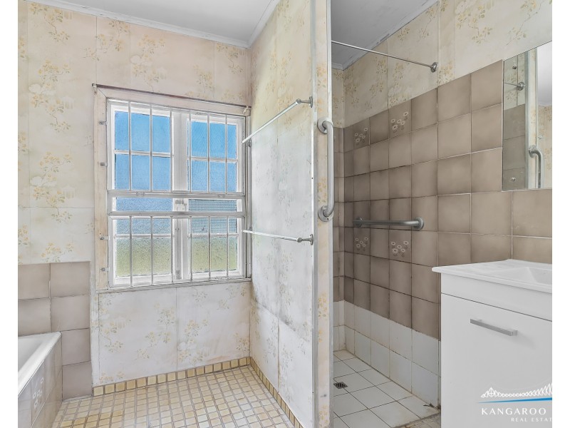 16 Flaxman Street, Banyo QLD 4014