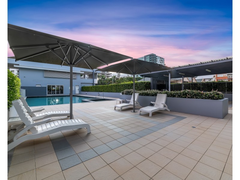12/98 Thorn Street, Kangaroo Point QLD 4169