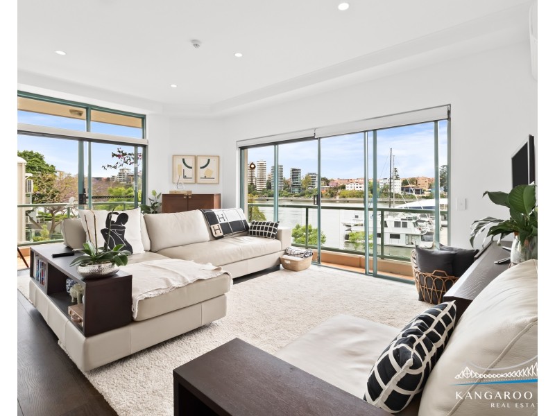 10 Goodwin Street, Kangaroo Point QLD 4169