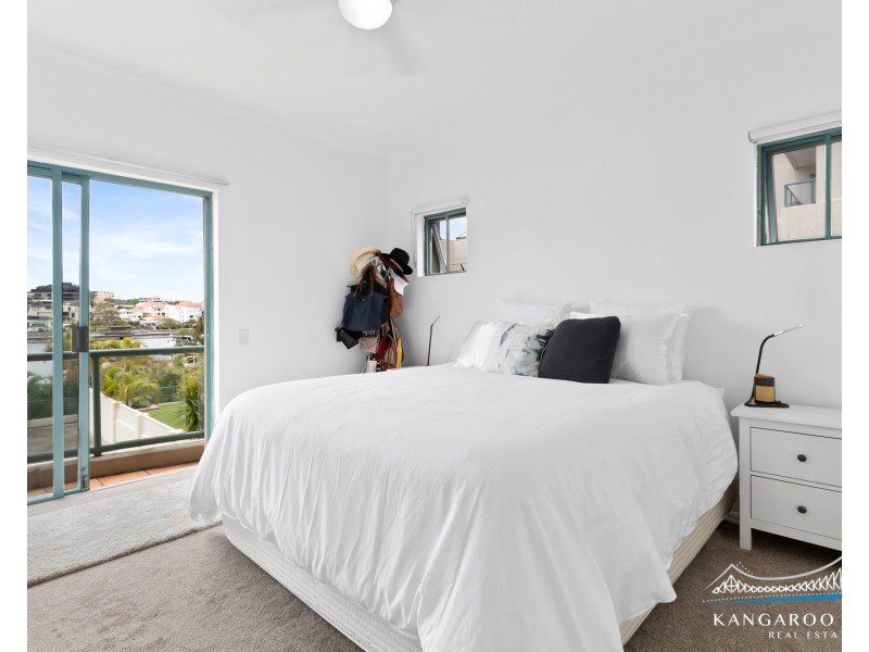 10 Goodwin Street, Kangaroo Point QLD 4169