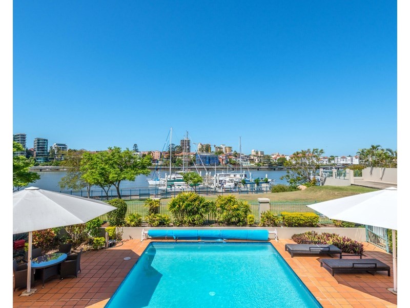 10 Goodwin Street, Kangaroo Point QLD 4169