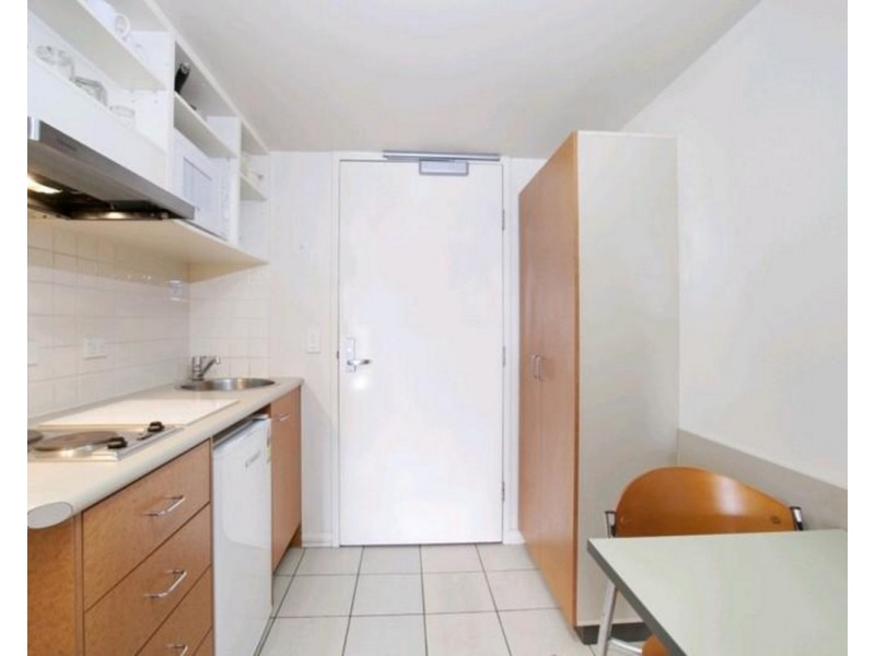 188 Shafston Avenue, Kangaroo Point QLD 4169