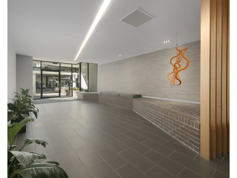 15 Anderson Street, Kangaroo Point QLD 4169