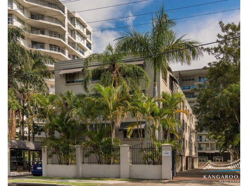 53 Thorn, Kangaroo Point QLD 4169