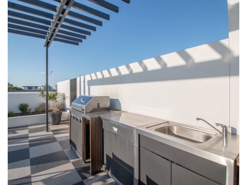 616 Main Street, Kangaroo Point QLD 4169