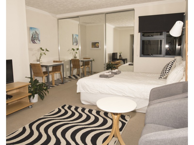 803 Stanley Street, Woolloongabba QLD 4102