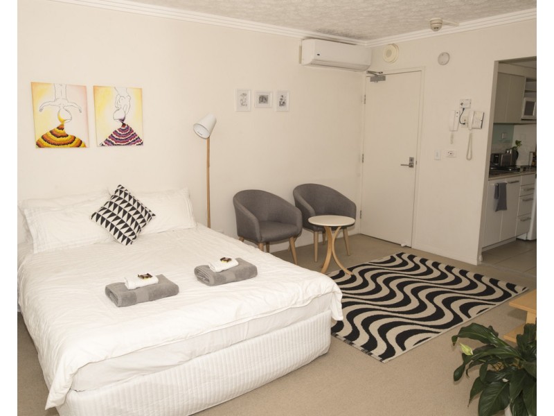 803 Stanley Street, Woolloongabba QLD 4102