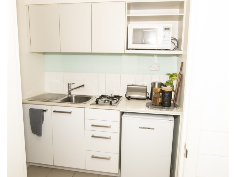 803 Stanley Street, Woolloongabba QLD 4102