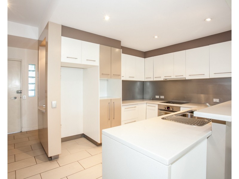 88 Lockerbie Street, Kangaroo Point QLD 4169