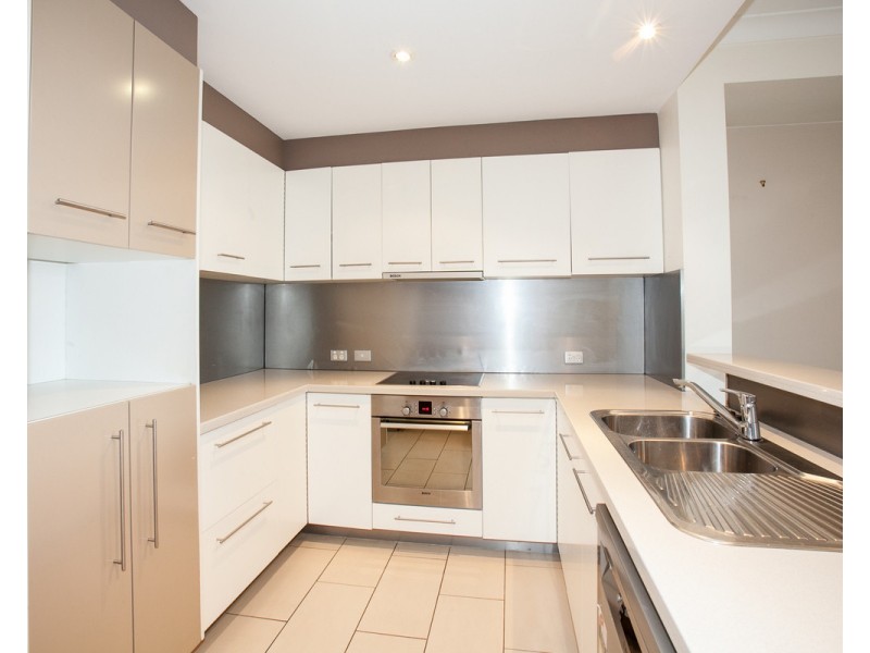 88 Lockerbie Street, Kangaroo Point QLD 4169