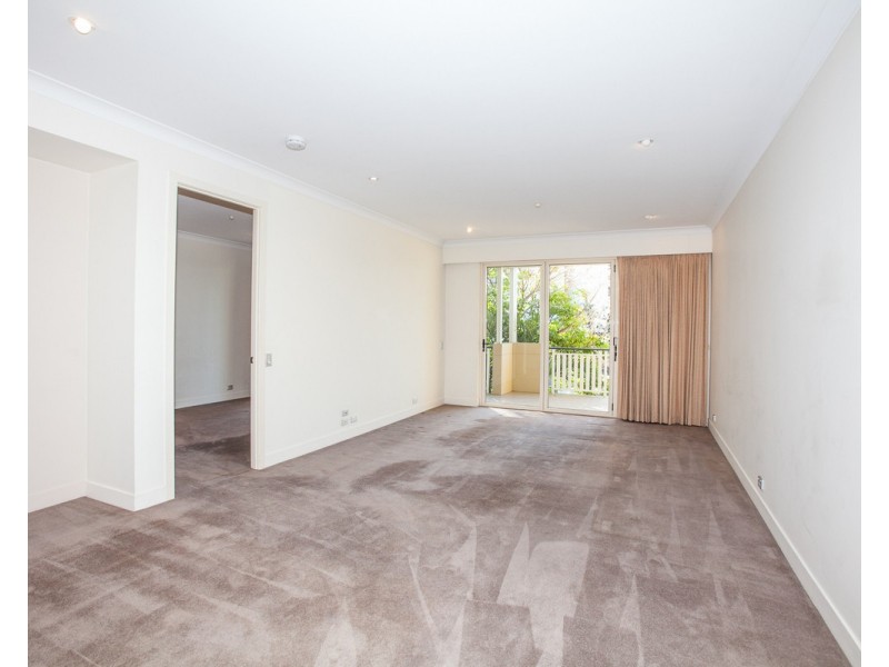 88 Lockerbie Street, Kangaroo Point QLD 4169