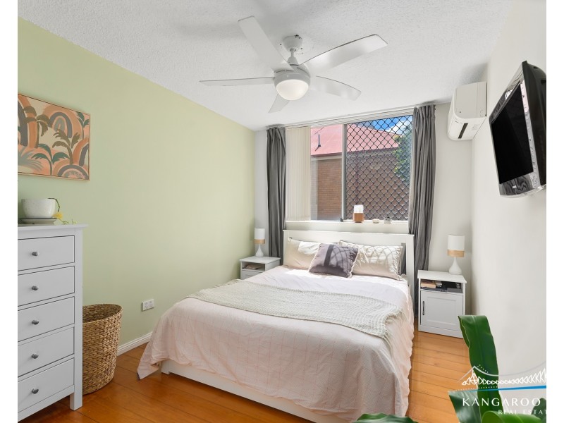 82 Pearson Street, Kangaroo Point QLD 4169