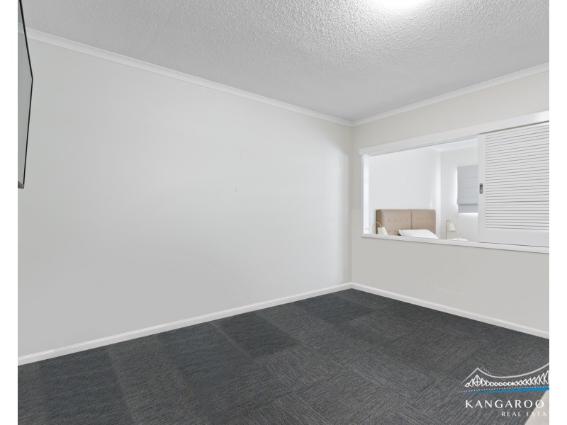 227/85 Deakin Street, Kangaroo Point QLD 4169