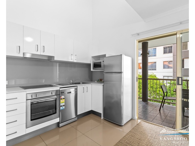 346/85 Deakin Street, Kangaroo Point QLD 4169