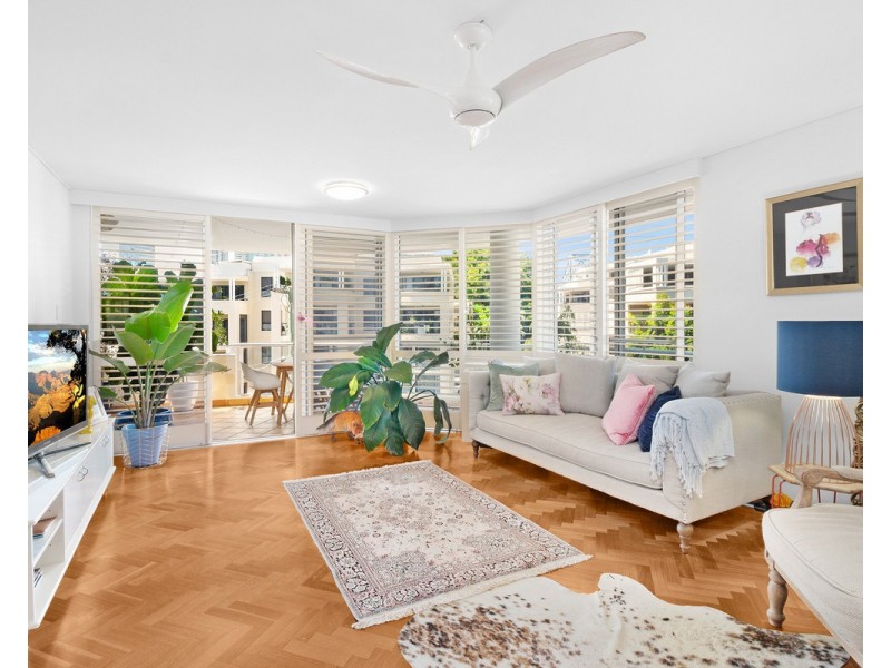16 Bright Street, Kangaroo Point QLD 4169