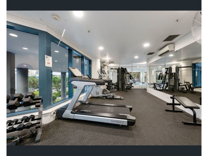 2 Goodwin Street, Kangaroo Point QLD 4169