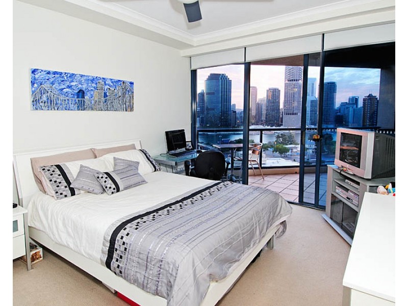 48/42 Ferry Street, Kangaroo Point QLD 4169