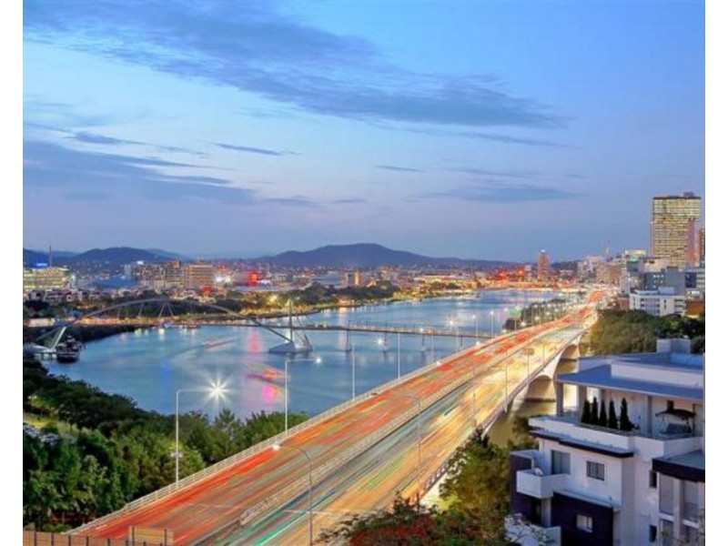 30 Ellis Street, Kangaroo Point QLD 4169