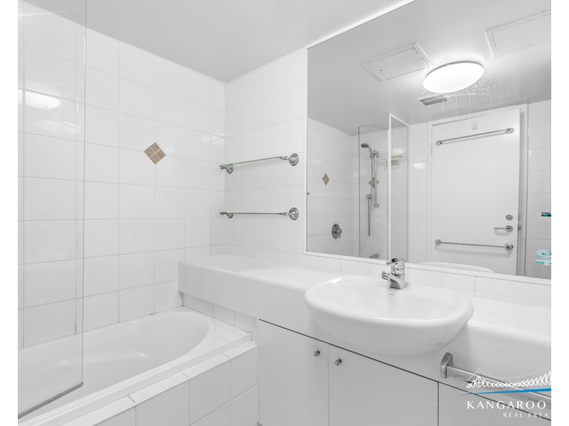 106/98 Holman Street, Kangaroo Point QLD 4169