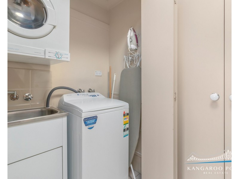 55 BAILDON Street, Kangaroo Point QLD 4169