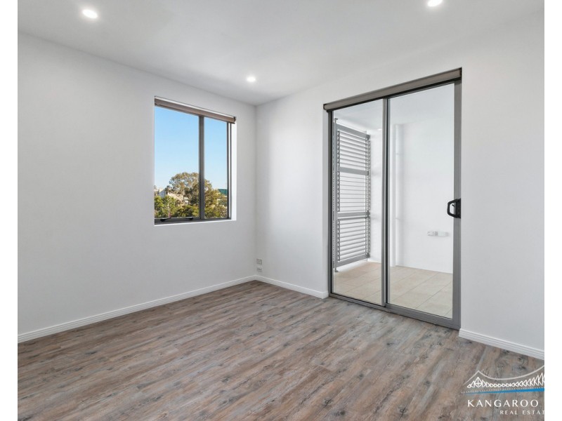 30 Ellis Street, Kangaroo Point QLD 4169