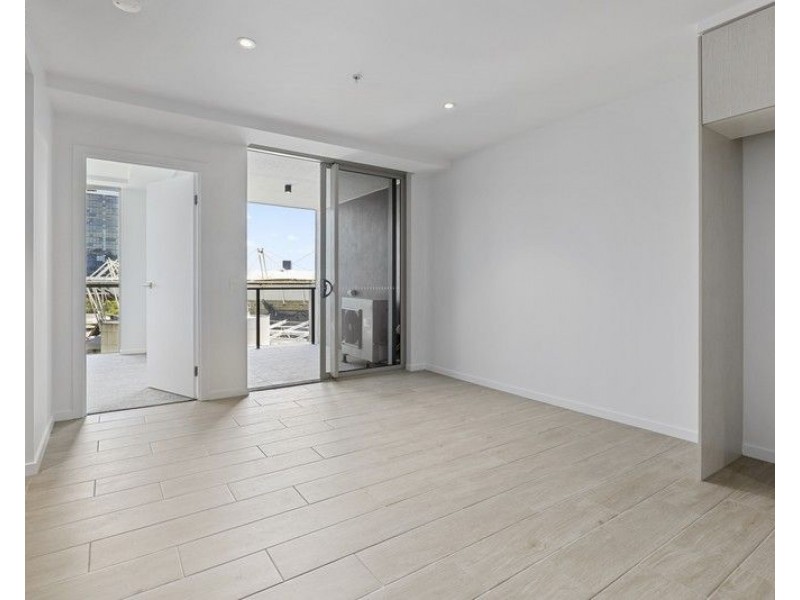 95 Linton Street, Kangaroo Point QLD 4169