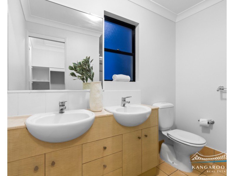 20/64 Lambert Street, Kangaroo Point QLD 4169